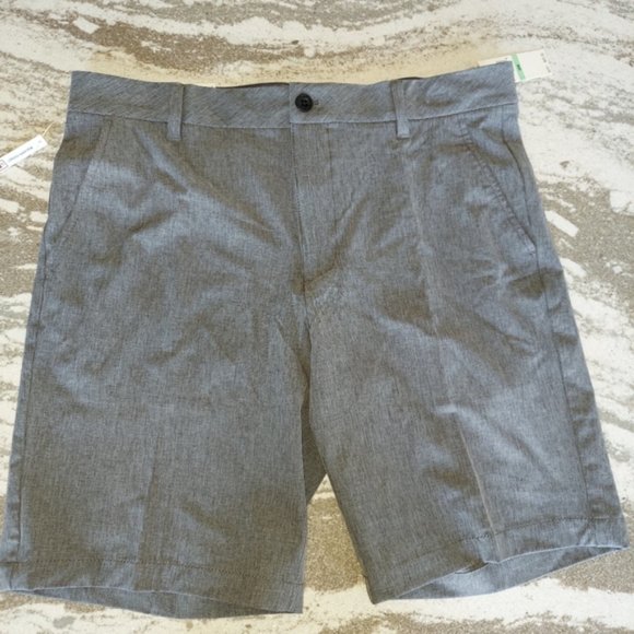 Izod Athletics Sportflex Stretch Performance Shorts Flat Front